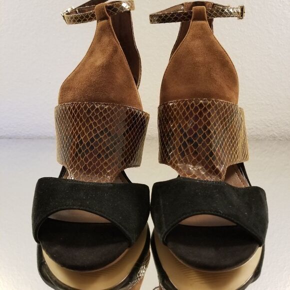 BRAND NEW WHITE HOUSE BLACK MARKET COLORBLOCK SNAKE-PRINT HEELS SANDAL - Picture 3 of 15